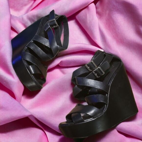 Kork-Ease Hailey Wedge Criss-Cross Sandals - Picture 1 of 8